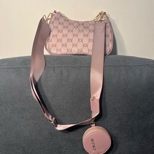 Cross body bag